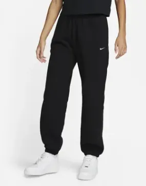 Nike Solo Swoosh