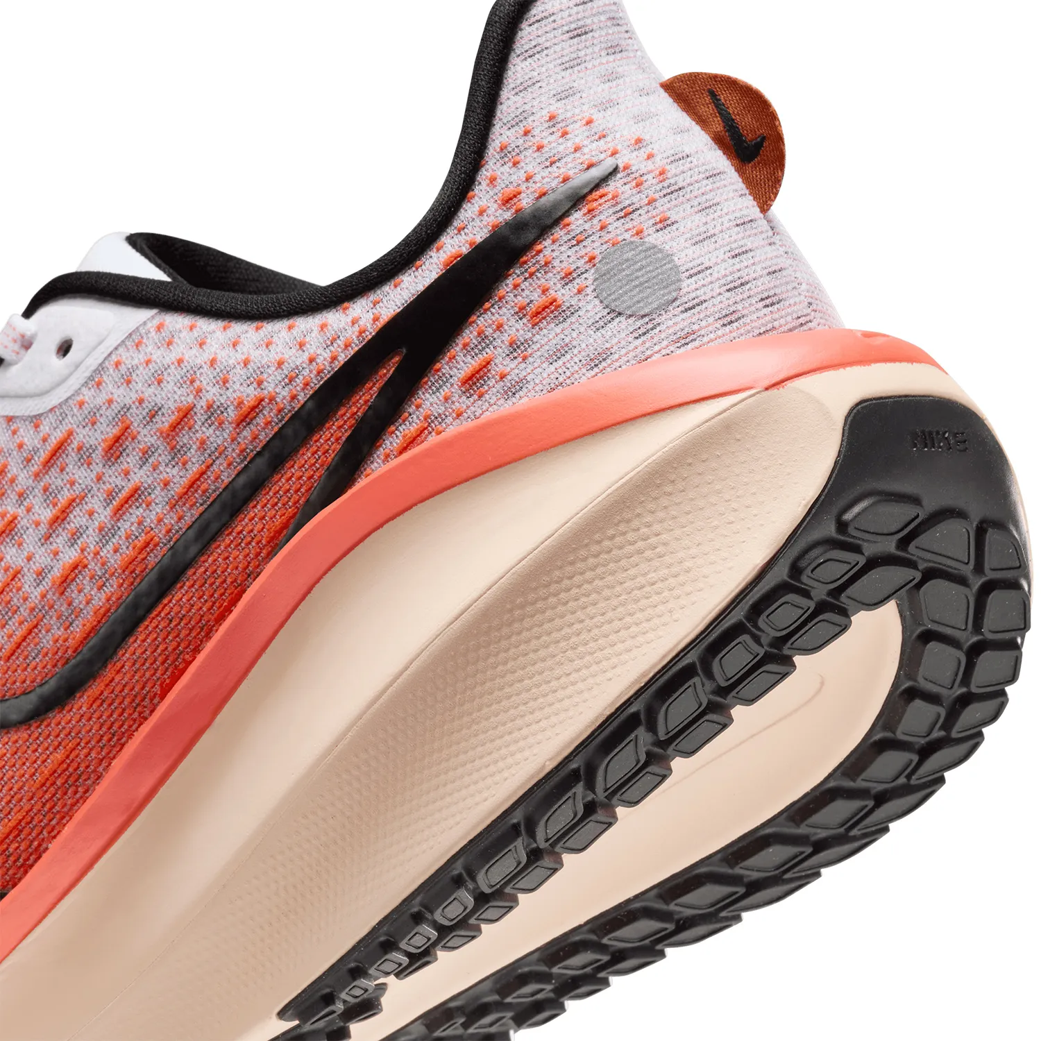 Nike Vomero 17